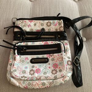 Stone Mountain Floral Crossbody Purse